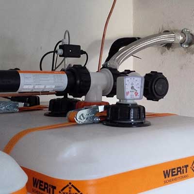 Hochwassersichere, fixierte Tanks von Werit