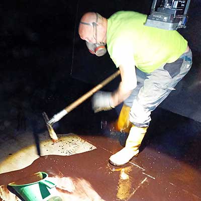 Reingung Metalltank